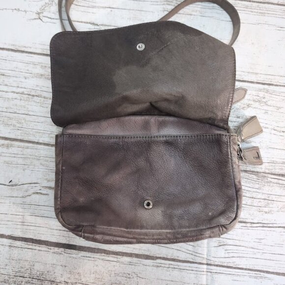 Liesbekind Taupe Leather Flap and Zipper Small Crossbody Sling Bag Purse - Picture 4 of 9